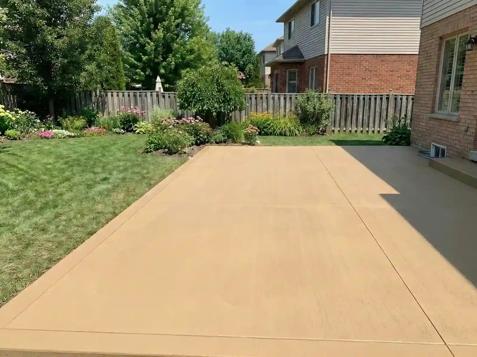 Colored concrete patio