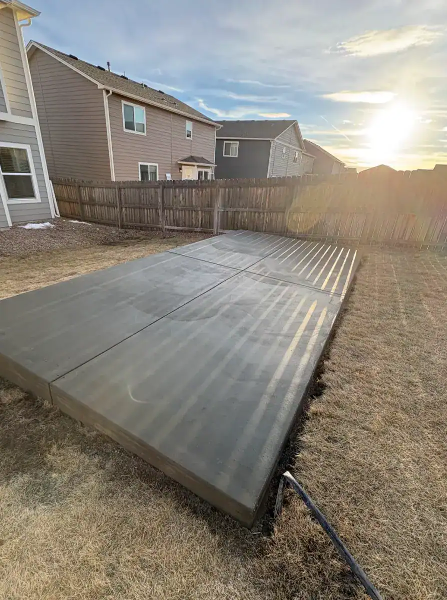 Broom finish patio with outdoor dining setup